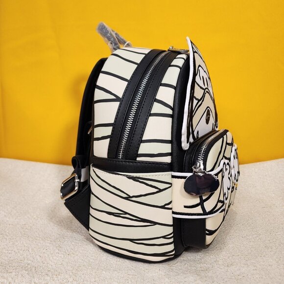 Loungefly Peanuts Snoopy Halloween Mummy Costume Glow in the Dark Mini Backpack